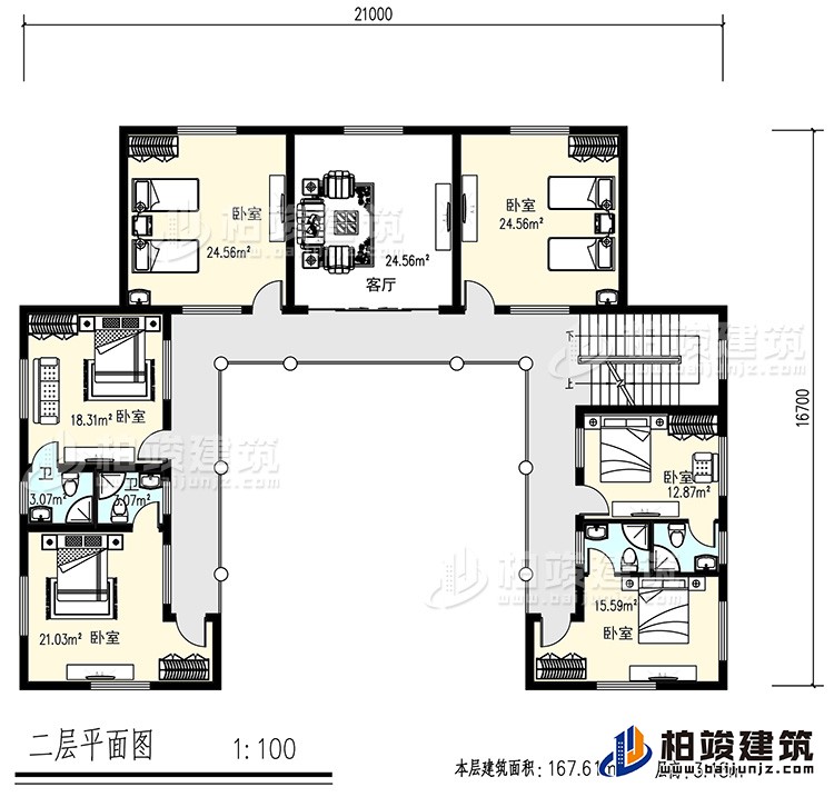 二层：6卧室，4卫生间，客厅